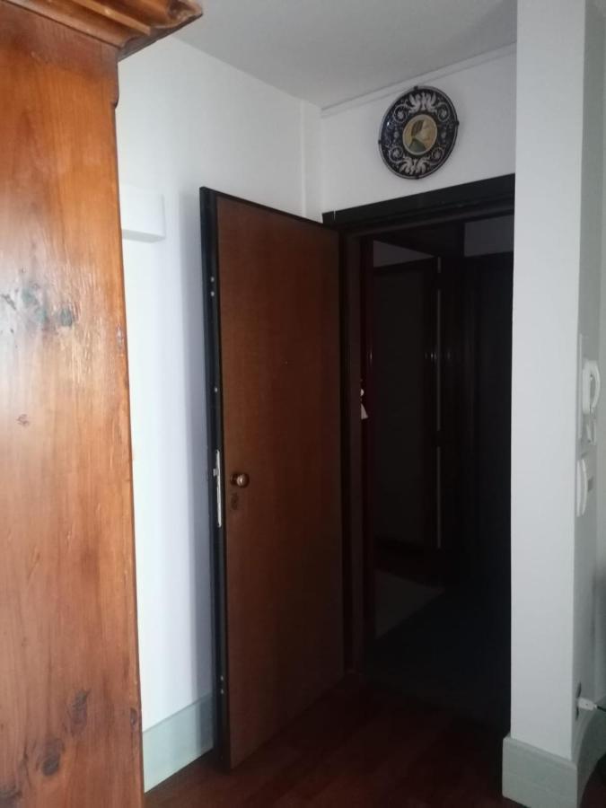 Appartement Le Finestre Sugli Ulivi à Desenzano del Garda Extérieur photo