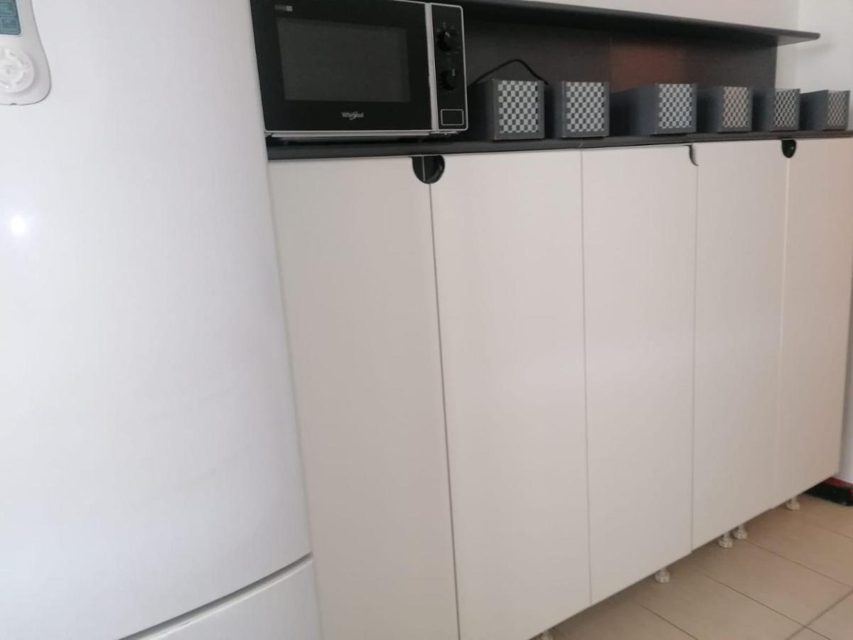Appartement Le Finestre Sugli Ulivi à Desenzano del Garda Extérieur photo